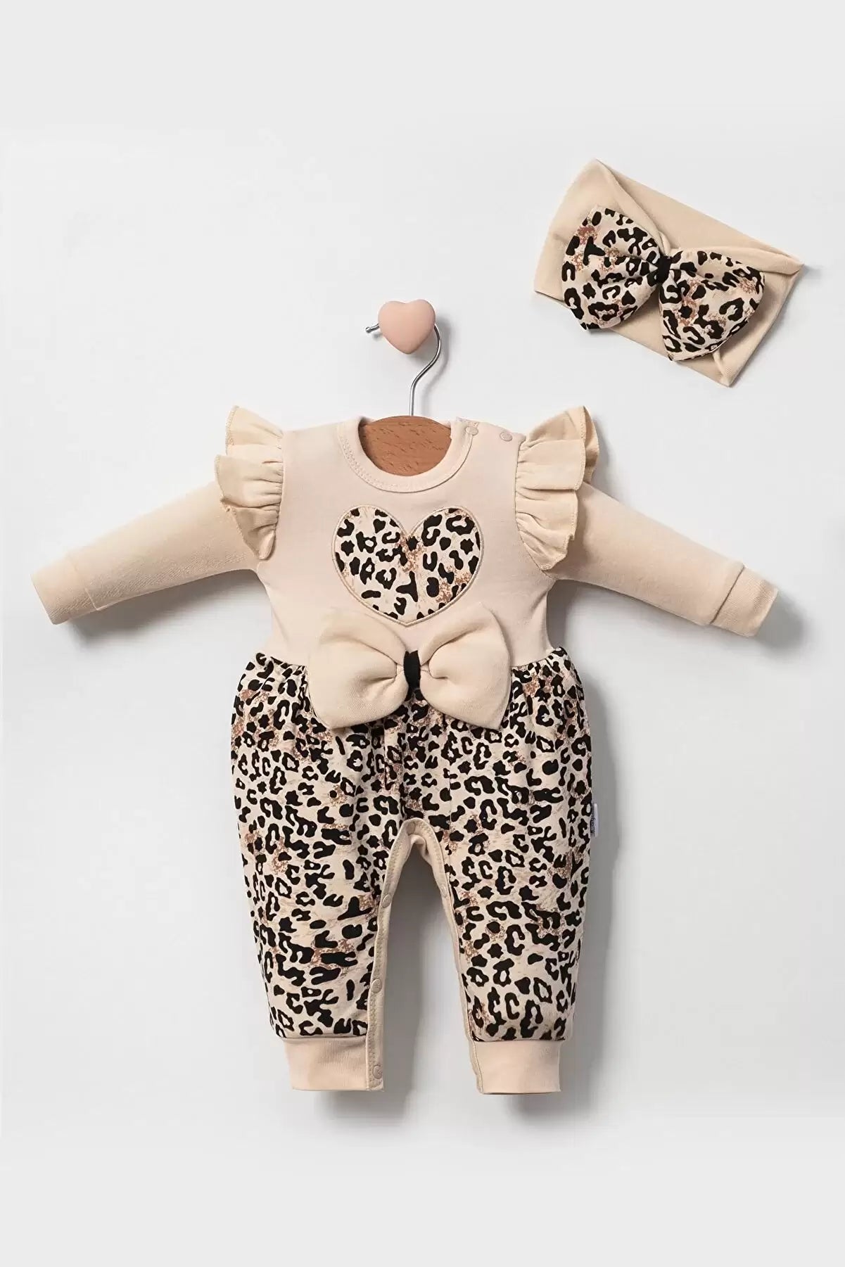 LEOPAR DESENLİ FİYONKLU % 100 PAMUK KIZ BEBEK TULUM