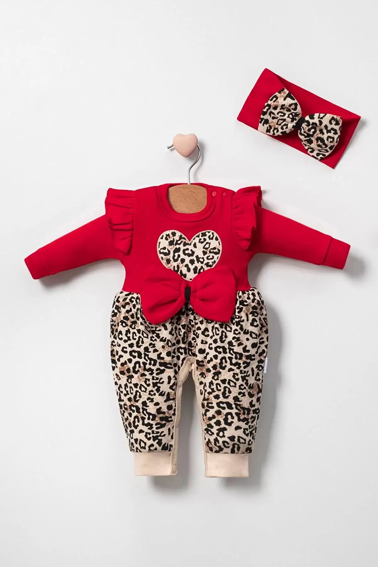 LEOPAR DESENLİ FİYONKLU % 100 PAMUK KIZ BEBEK TULUM